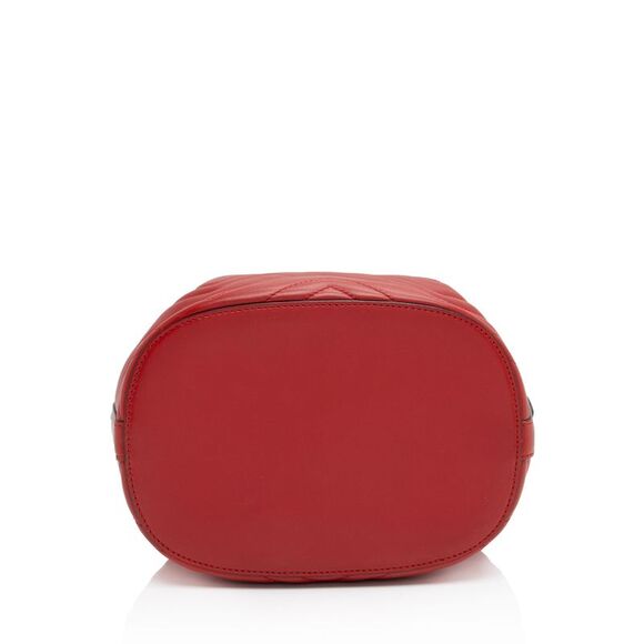 Gucci Matelasse Leather GG Marmont Bucket Bag - Picture 4 of 16